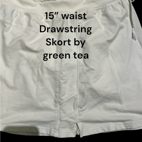 GreenTea Cream Ladies Medium Skirt - Picture 2 of 5